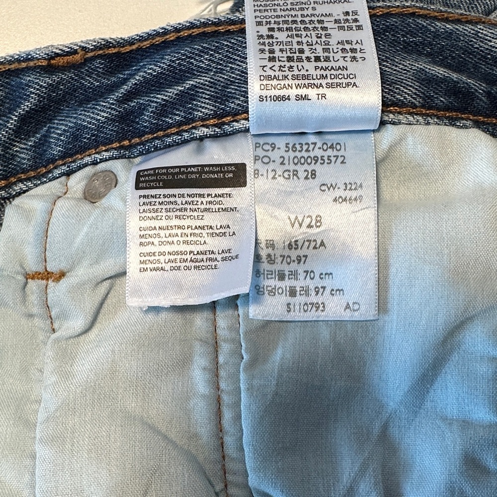 Levi's 501s Blue Distressed Jean Shorts 28 - Picture 7 of 9